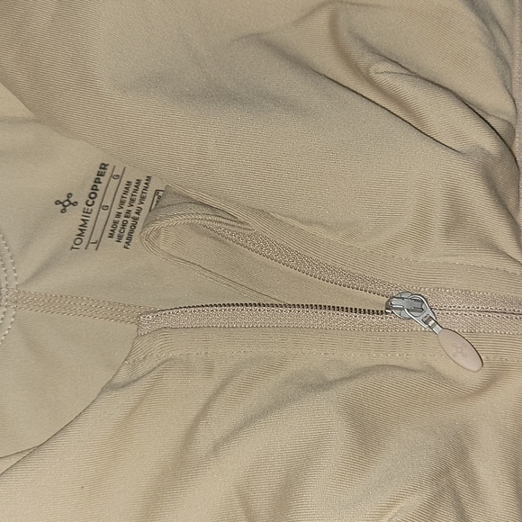 2 Tommie Copper Shoulder Support Bras - Picture 5 of 12